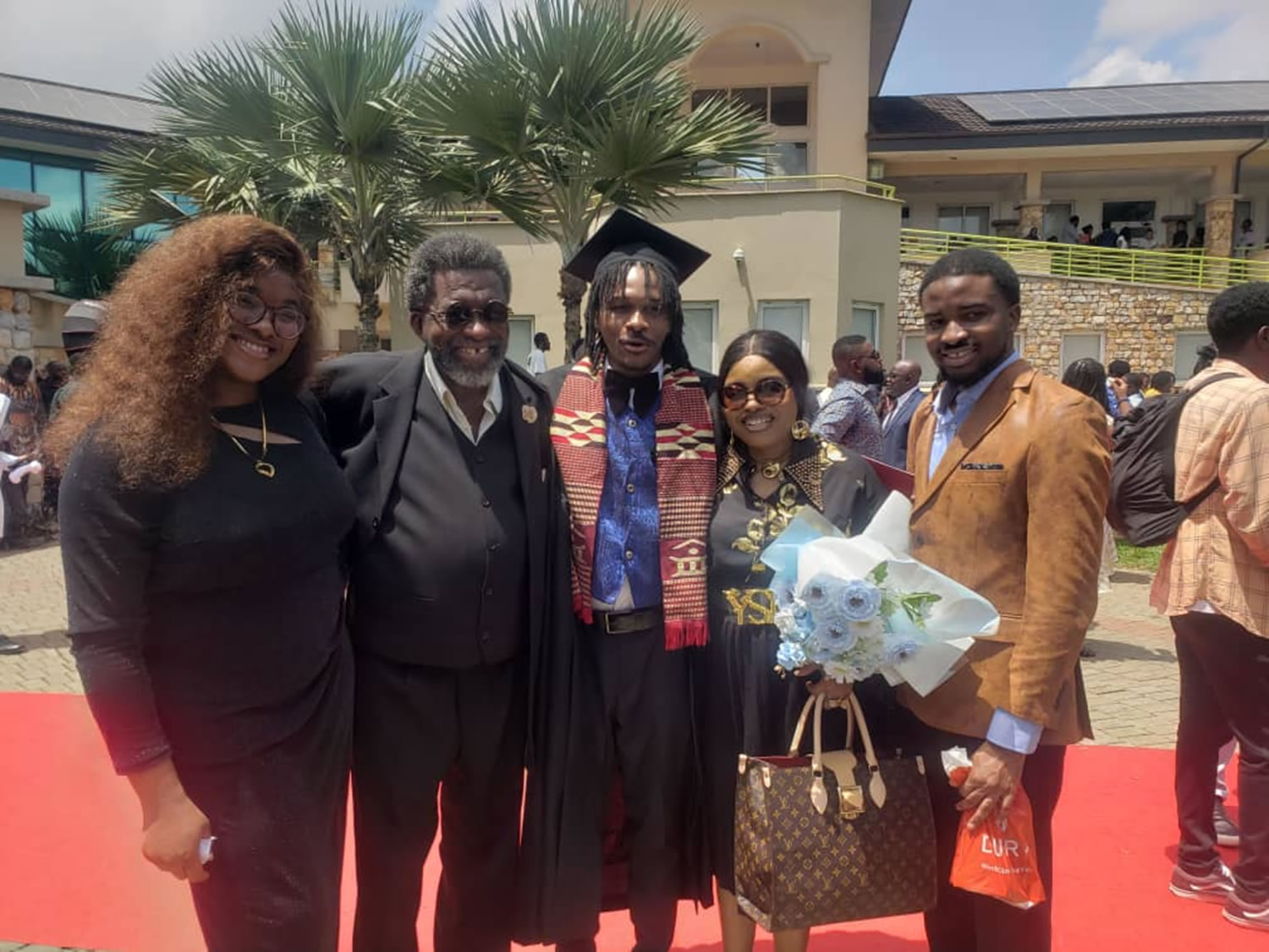 Beautiful 30th Anniversary Celebration